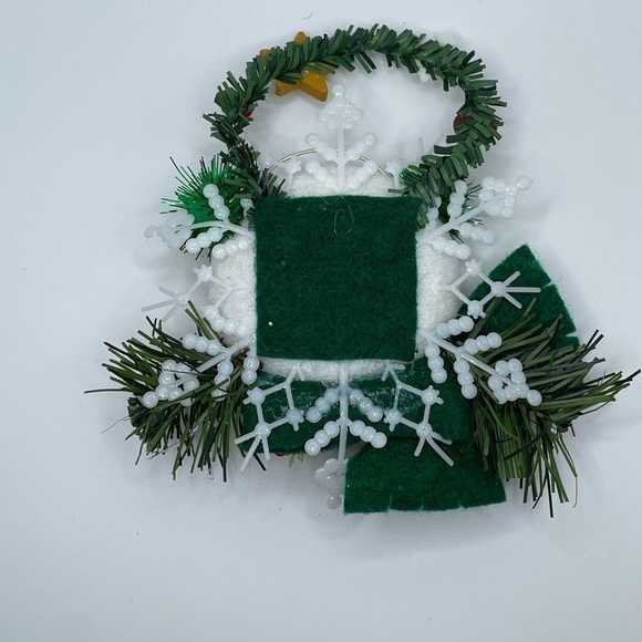 Handmade Red Snowman Snowflake Tree Ornament NWOT - Picture 3 of 4